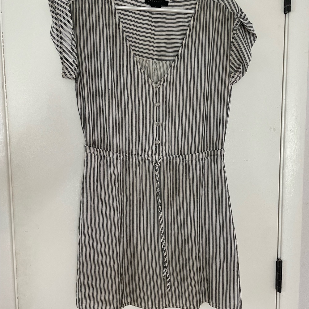 Sanctuary Black and White Cap Sleeve Fitted Blouse